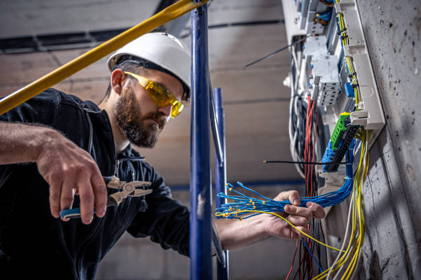 Best Electrician for Home Renovation  in Clinton, IL